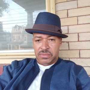 Meet your Posher, Tyrone